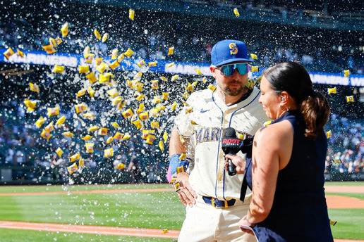  Seattle Mariners catcher Cal Raleigh giving a post game interview 