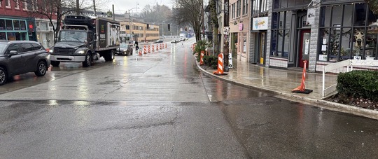 Fremont Ave N looking south