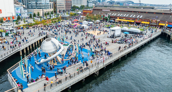 People visiting the new Waterfront in Downtown Seattle