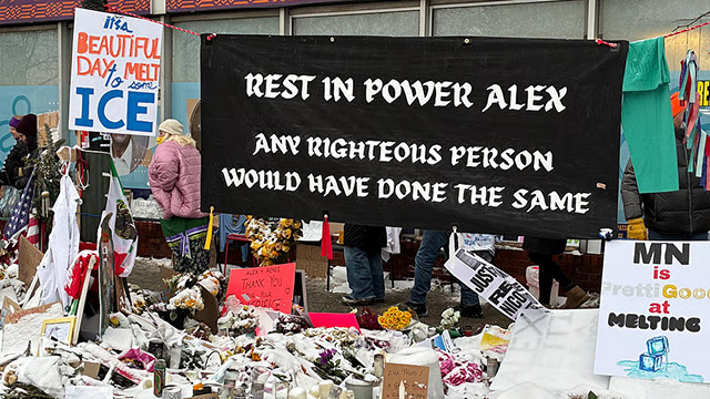 A memorial for Alex Pretti in Minneapolis.