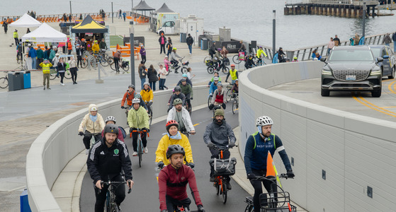 Bicyclist on the Waterfront's protected bike lanes