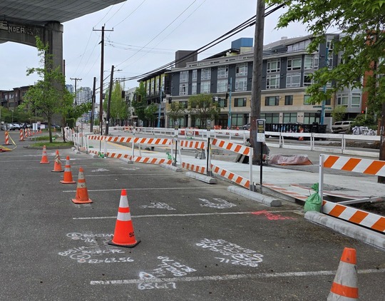 Along with new sidewalks, we added new concrete parking stops to the parking lot near Imperia Lake Union. 