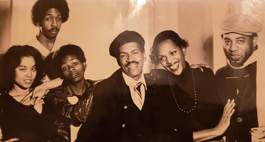 "New from Tee," Pictured L to R: Unknown, David Roebuck, Mary Doresey, Earnest, Patricia Towers, Tee Dennard