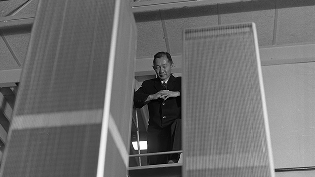 Minoru Yamasaki looks at models of the Twin Towers