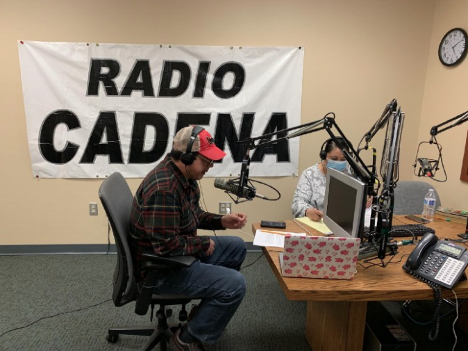 Man speaks on Radio Cadena