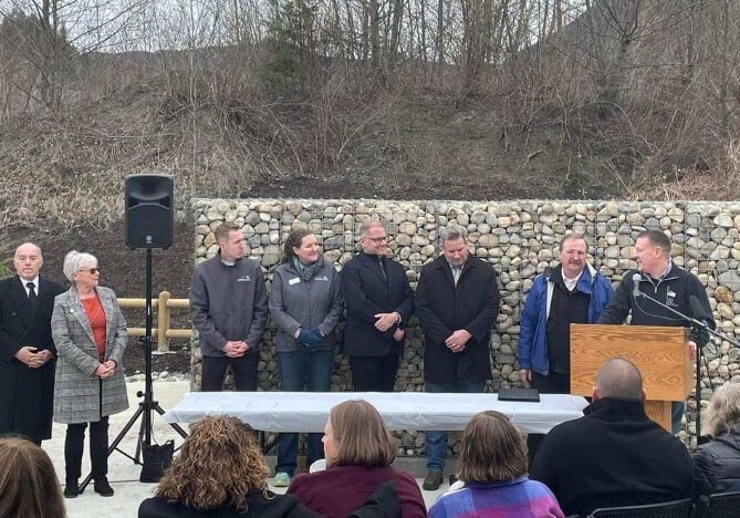 Oso Dedication