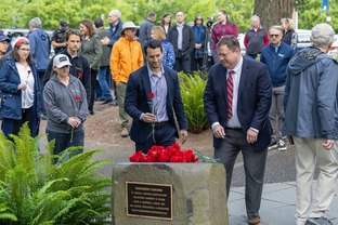 Councilmember Mead attends a Memorial Day Event in Mill Creek