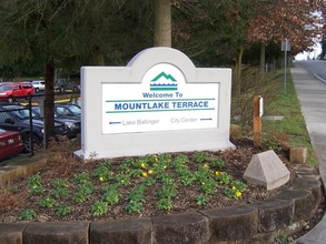 Mountlake Terrace Sign