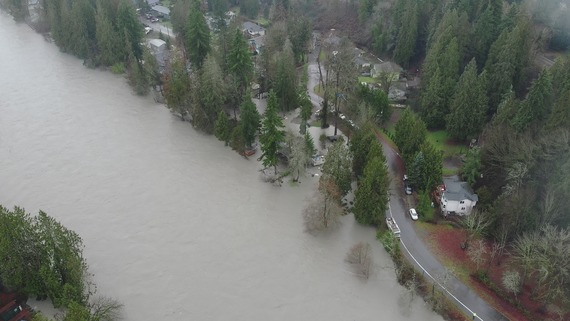 Flooding along the Stillaguamish River 