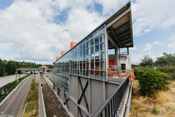 Mercer Island station construction photo