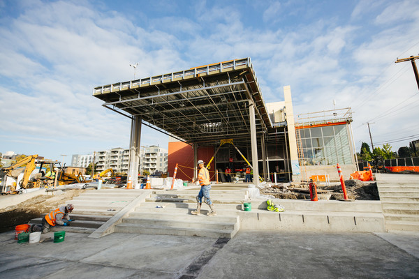 One of the entrances to Roosevelt Station. 