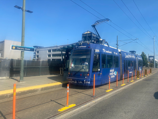 Photo of the Tacoma Link in service, Hilltop Tacoma Link Extension