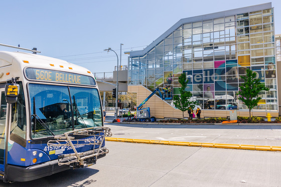 ST Express Bus
