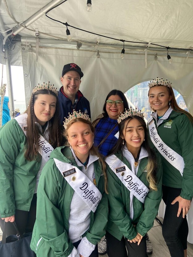 CMs Diaz and Hines with Daffodil princesses