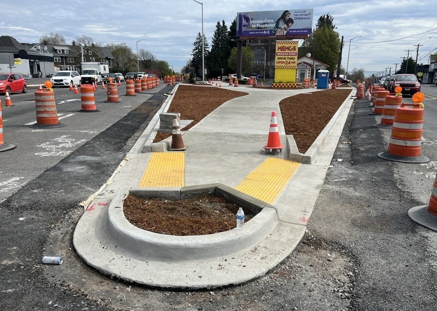 6th Ave Crossing