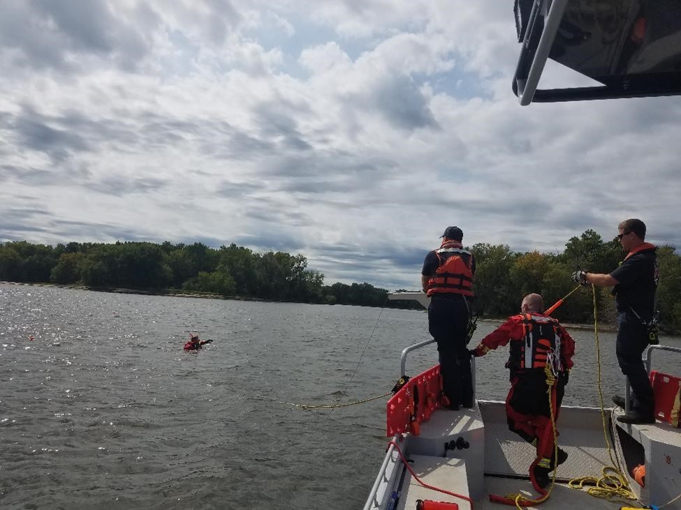 law enforcement recreate the scene of a fatal boat crash from 2019 on the mississippi river