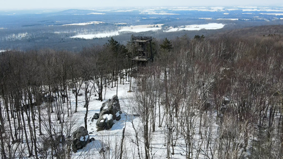 The tower overlooking a wintery landscape at Rib Mountain State Park