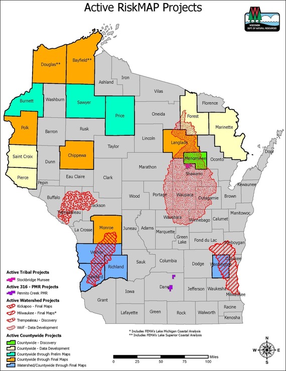 Active RiskMAP Projects with counties color-coded by phase and regions overlaid with red hatched patterns indicating watershed/flood mapping areas. 
