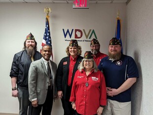 Sec Bond with VFW WI leadership in March 2023