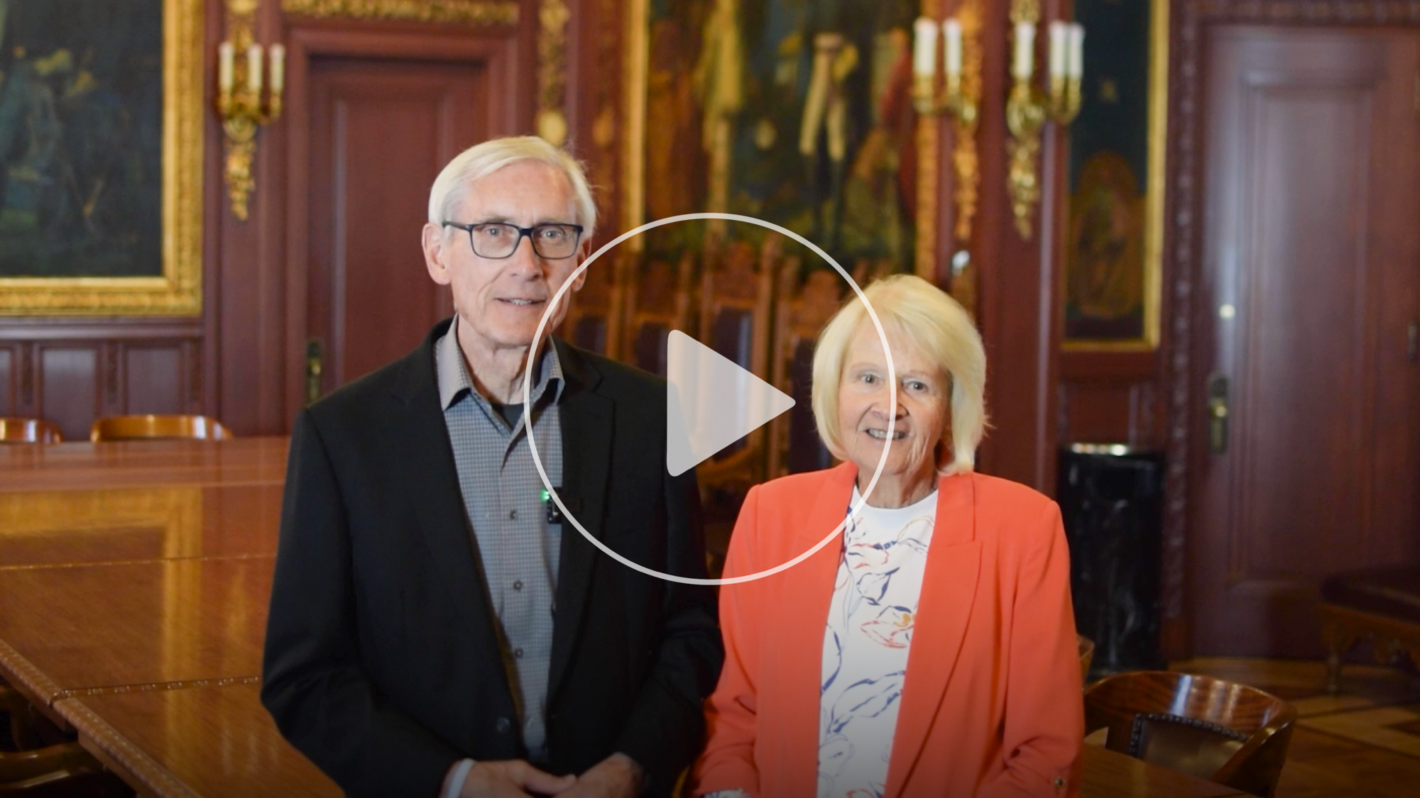 Gov. Evers, First Lady Evers Celebrate Thanksgiving